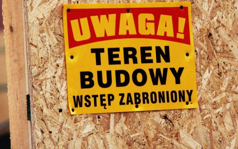 Fontanna pod galerią?