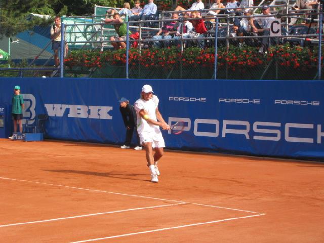 Kubot przeszedł eliminacje