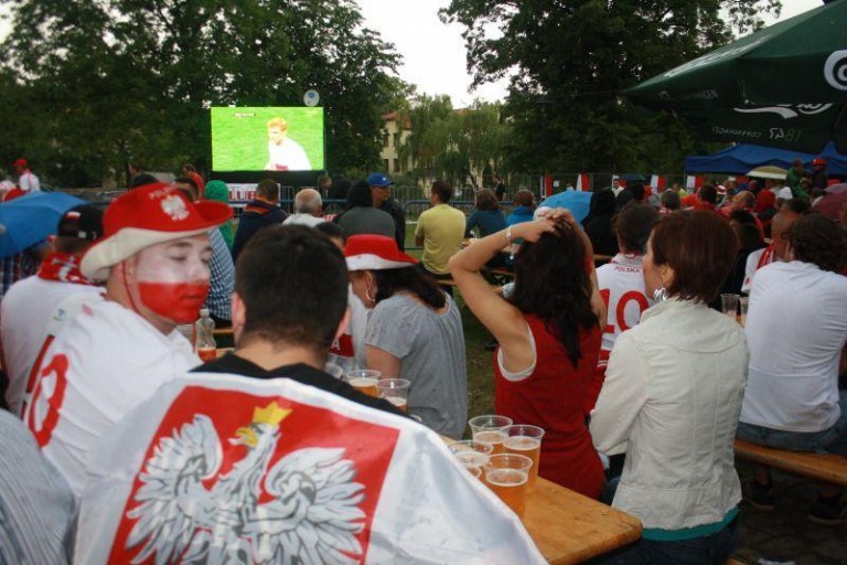 Euromaniakom niestraszny deszcz ani wiatr
