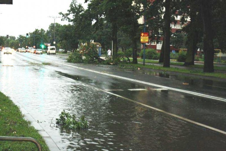 Zapowiadają silne burze z gradem