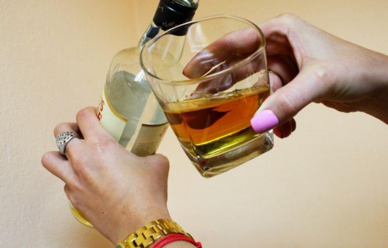 Dolnoślązaczki piją w weekendy