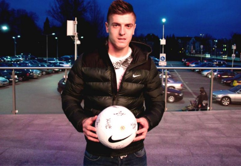 Kup piłkę, pomóż dzieciom