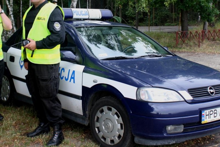 Zwłoki koło lotniska