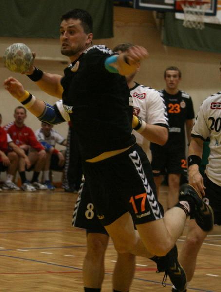 Sparingowa przegrana szczypiornistów
