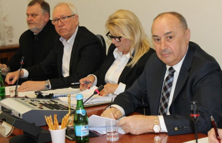 W mieście się zgodzili, teraz ruch gminy