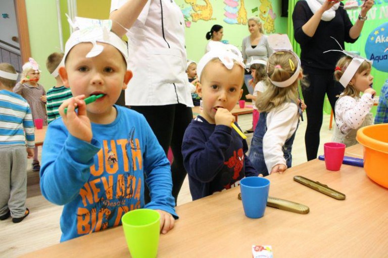 Szczoteczką pobili rekord Guinnessa