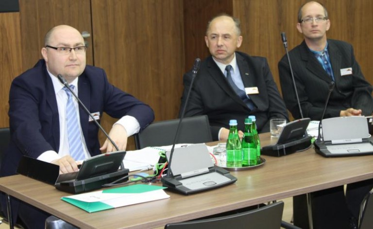 Rząd chciał ich postraszyć?