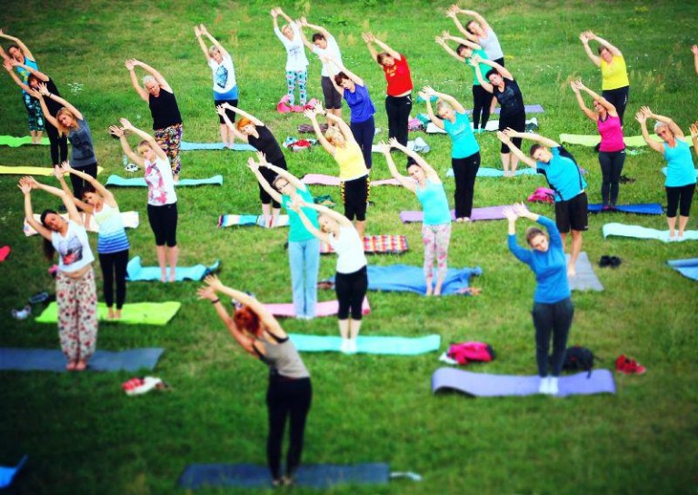 Spodobała im się darmowa joga