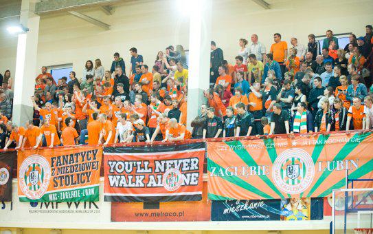 Kibice jadą po złoto