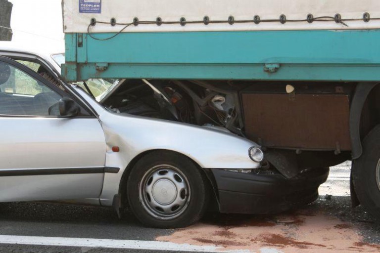 Uderzali jeden w drugiego