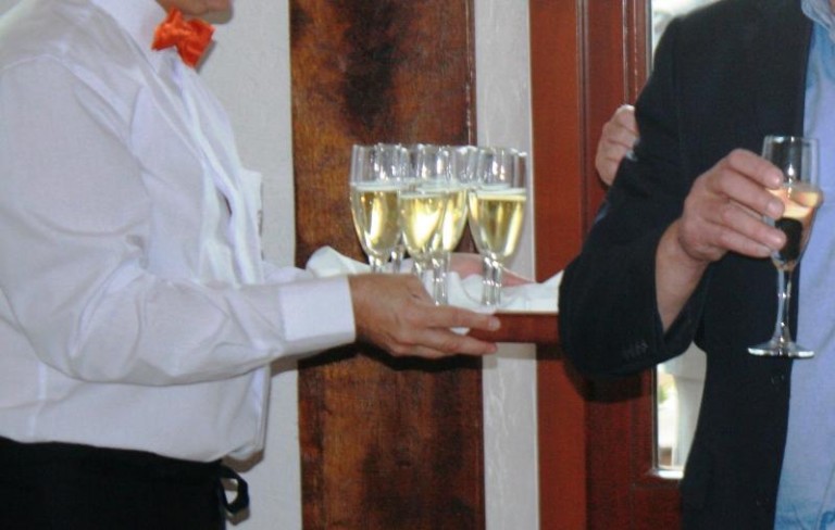 Dla monterów i kelnerów