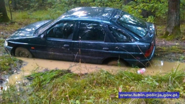 Po pijaku testował auto