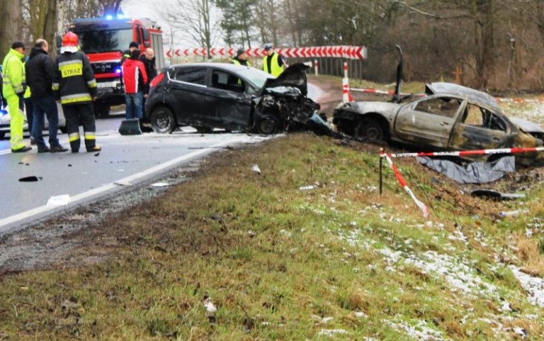 Rozległe obrażenia przyczyną śmierci kierowców