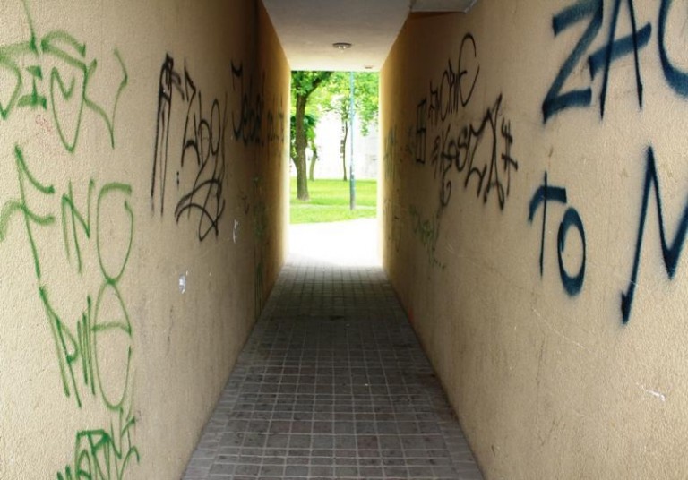 Mieszkańcy w strachu, policja uspokaja