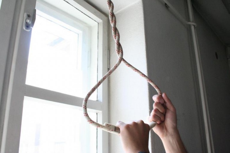 Targnął się na życie