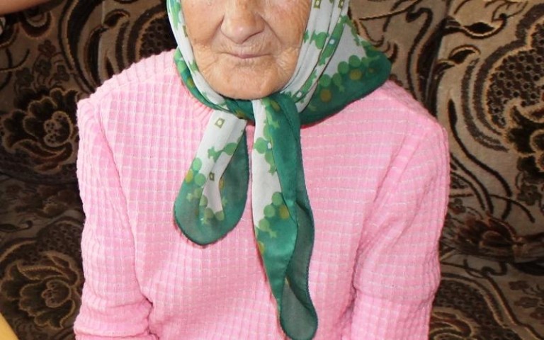 Napadali na seniorów