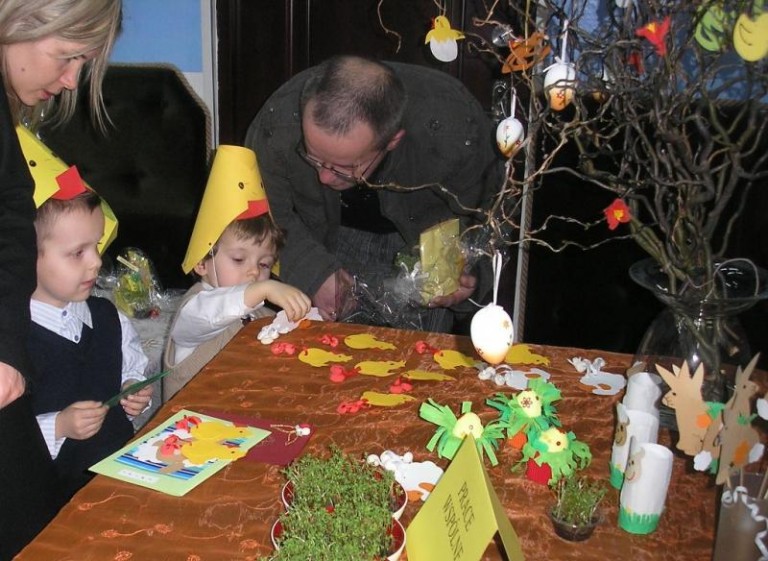 Świąteczny kiermasz w przedszkolu (FOTO)