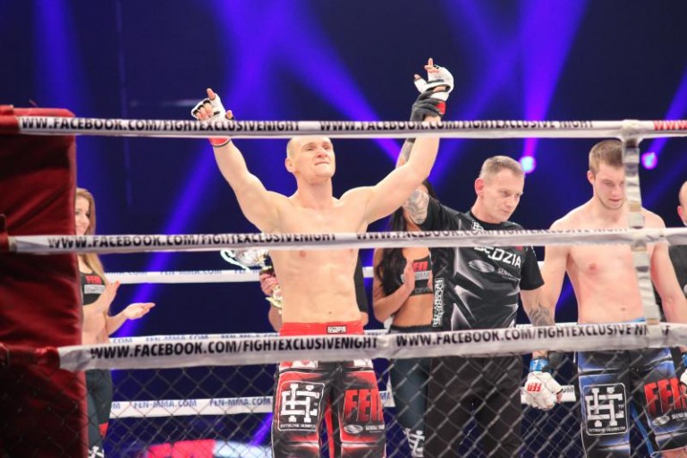 Tryumf wojowników z regionu