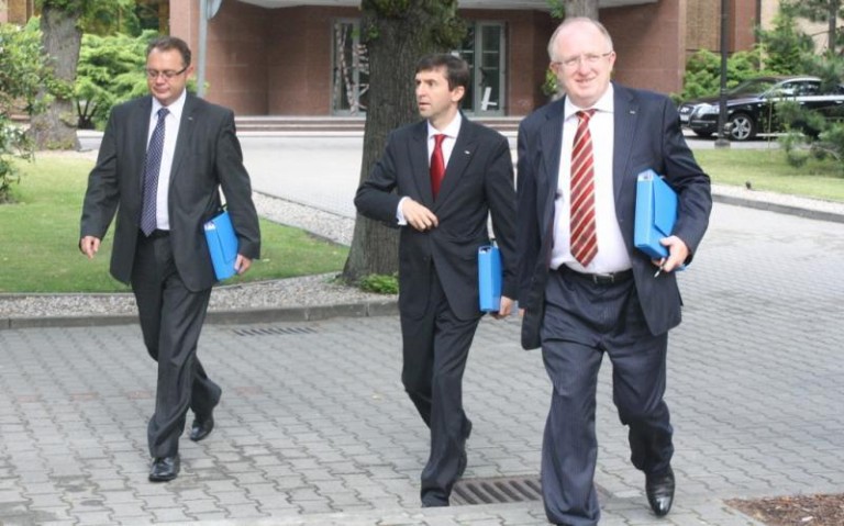 Zarząd: 17 zł za akcję. Resort ponoć 24 zł!