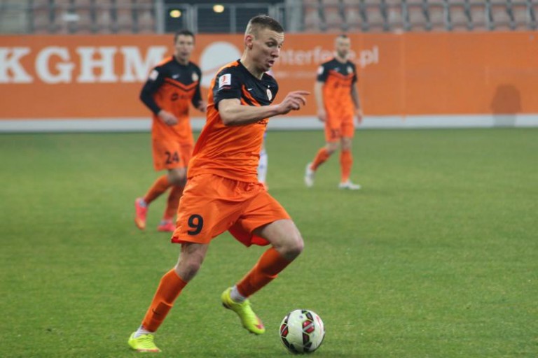 „Wąski” wyłączony z treningu