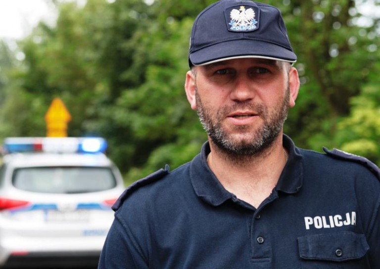 Potrącił i uciekł. Potem przyszedł na komendę