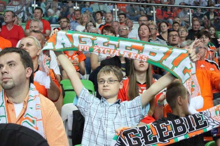 Zabierz na derby swoją klasę!