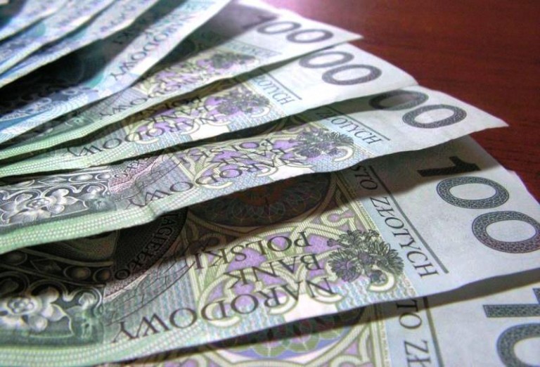 Urząd pracy rozdaje pieniądze