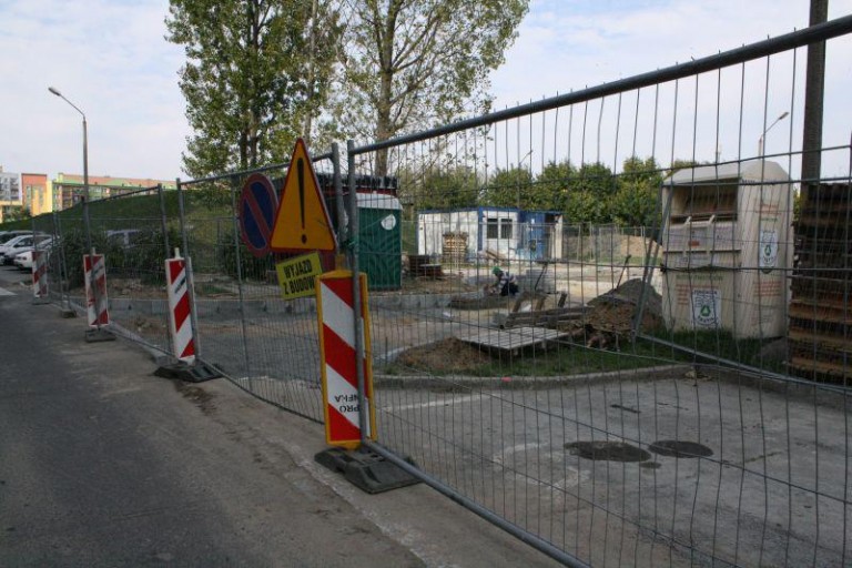 Kończą parking przy Sokolej