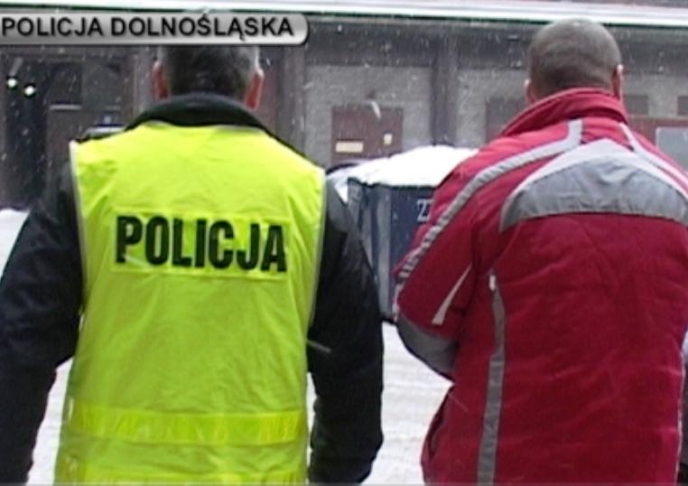 Rozkochiwał, a potem okradał