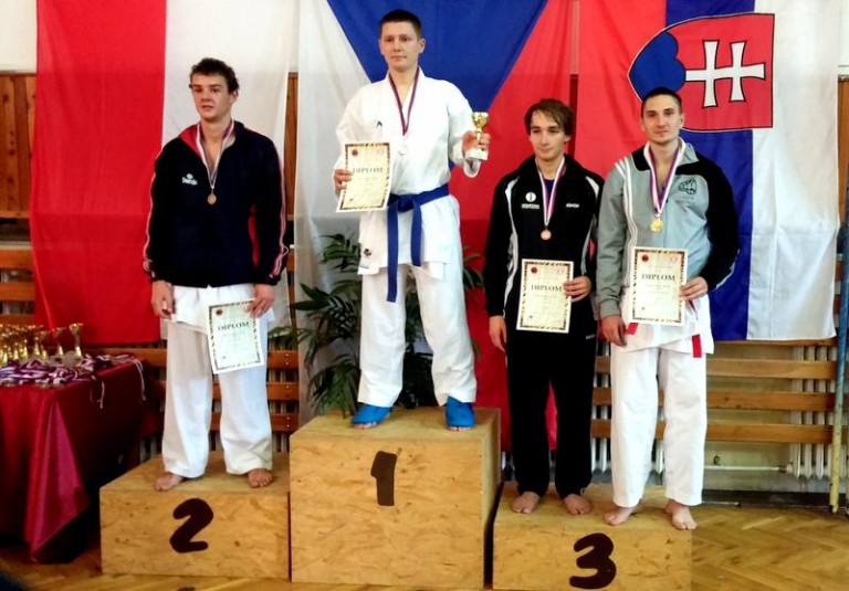 Ścinawski wojownik na podium