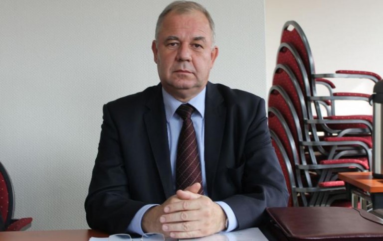 Skóra na czele KGHM
