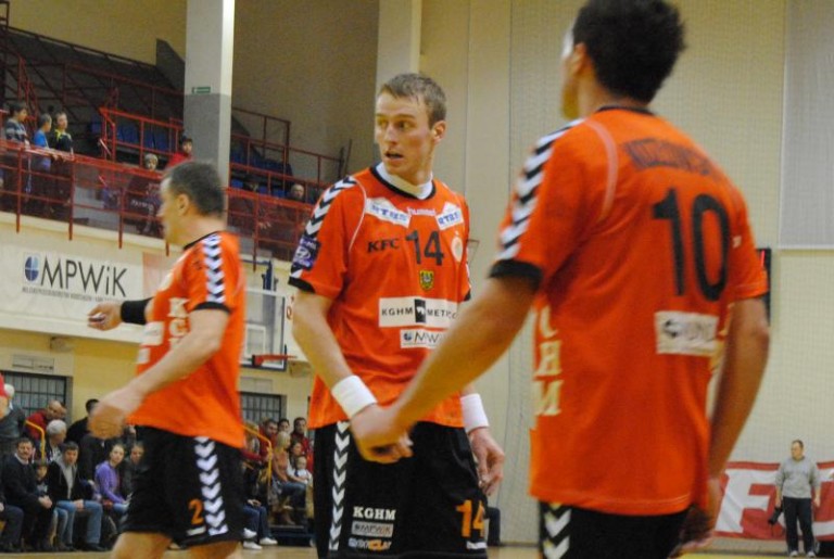 Aby zagrać w play-off