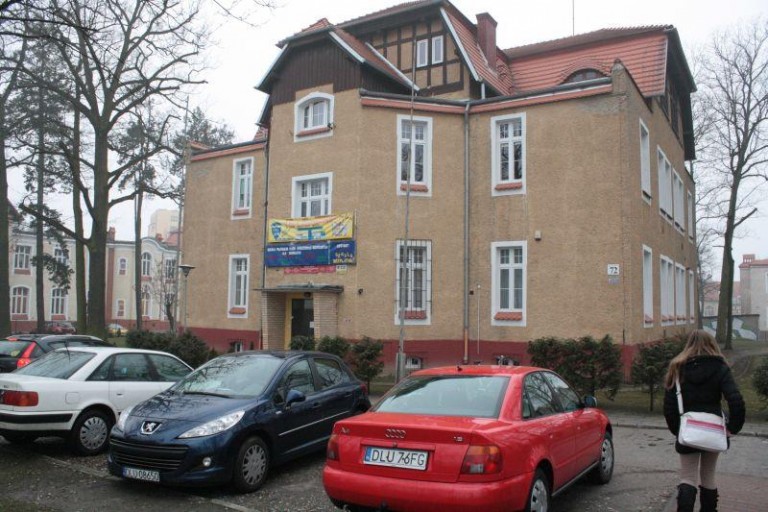 Gimnazjum dla 78 uczniów