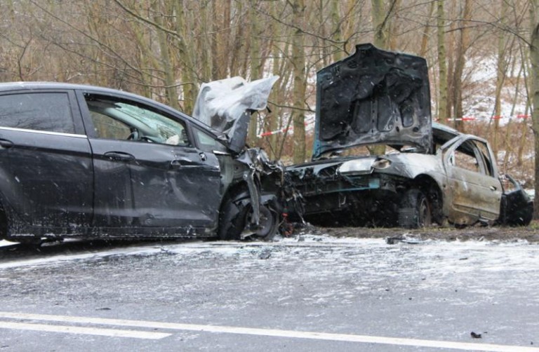 Auto spłonęło razem z kierowcą