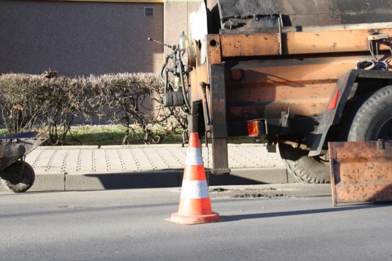 We wsiach połatają dziury