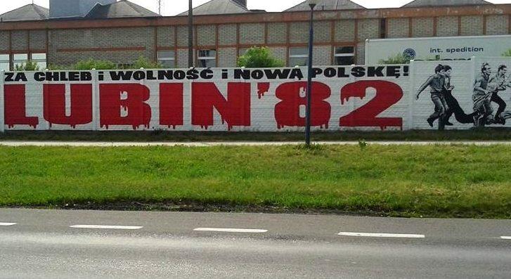 Odsłonili jeszcze przed rocznicą