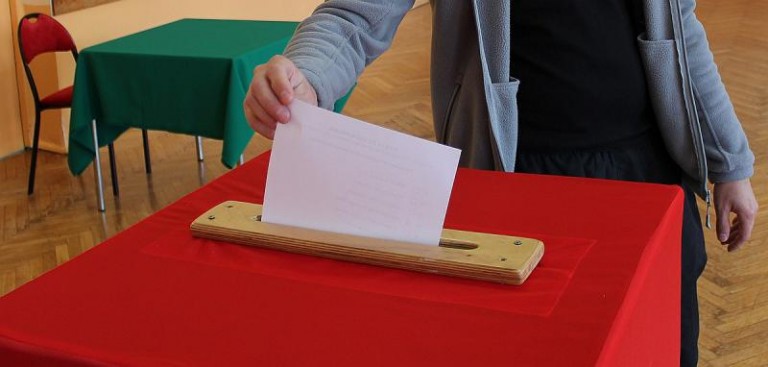 Nieżyjący w spisie wyborców?