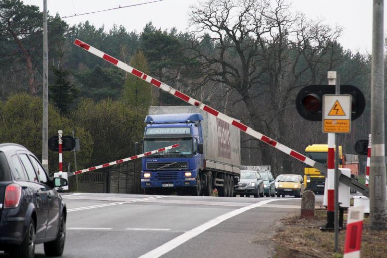 Szlabany częściej w dół