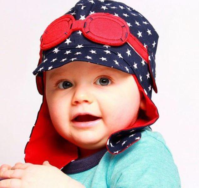 Księżniczka Charlotte i dziecięce czapki z Lubina