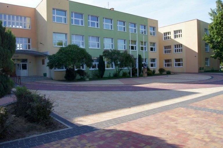 Sanepid kontroluje szkoły