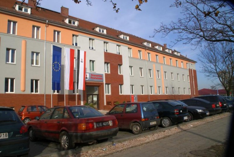 Urzędy czynne do osiemnastej