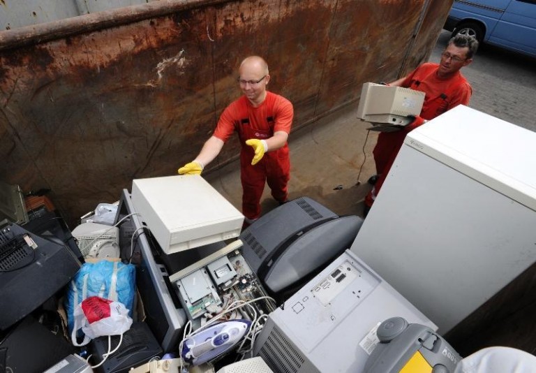 Zbierają złom w gminie