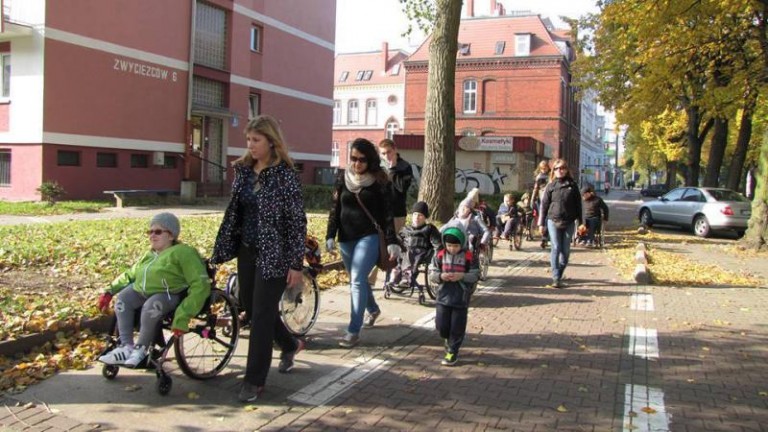 Wielkie granie dla dzieci na wózkach