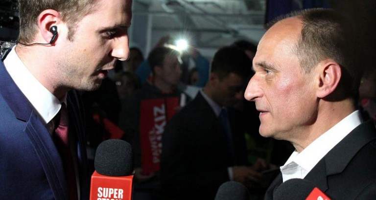 Kukiz i woJOWnicy w lubińskiej hali