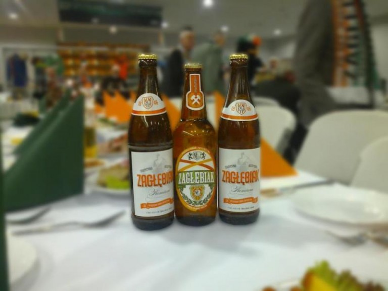 Czesi nawarzą piwa kibicom