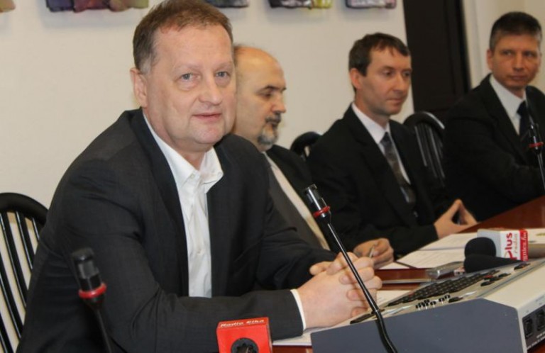 Miasto podpisało umowę z lotniskiem