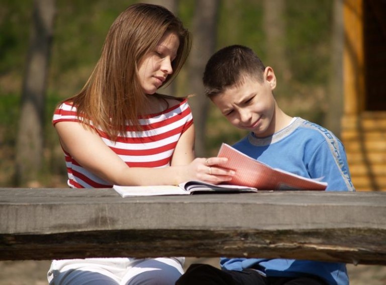 Za darmo nauczą angielskiego