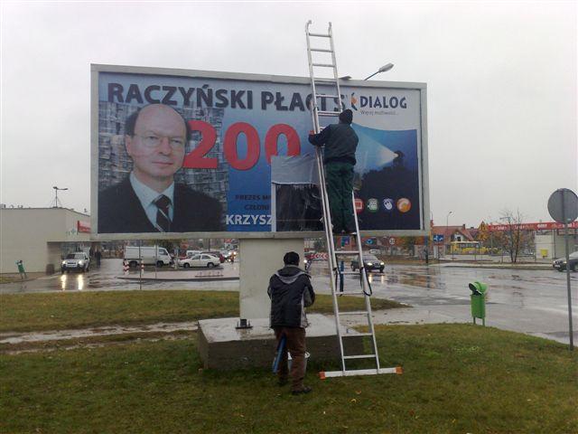 Zarobki na billboardach