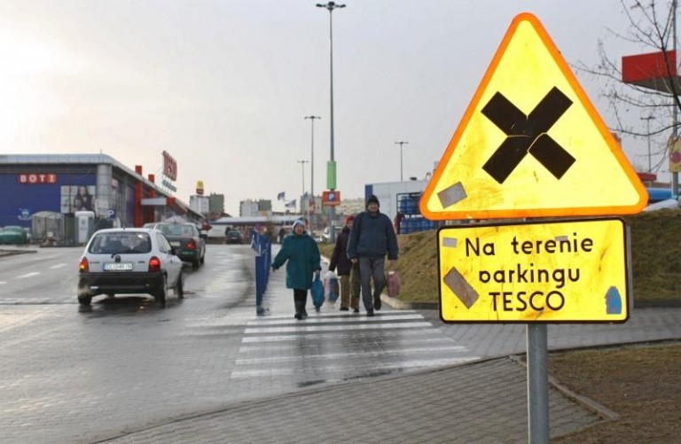 Nie szerokość drogi decyduje, a znaki