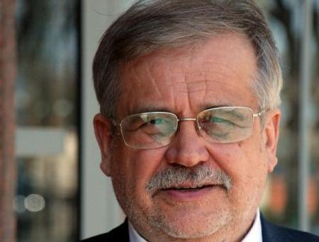 Szef nadzoru tłumaczy podwyżki
